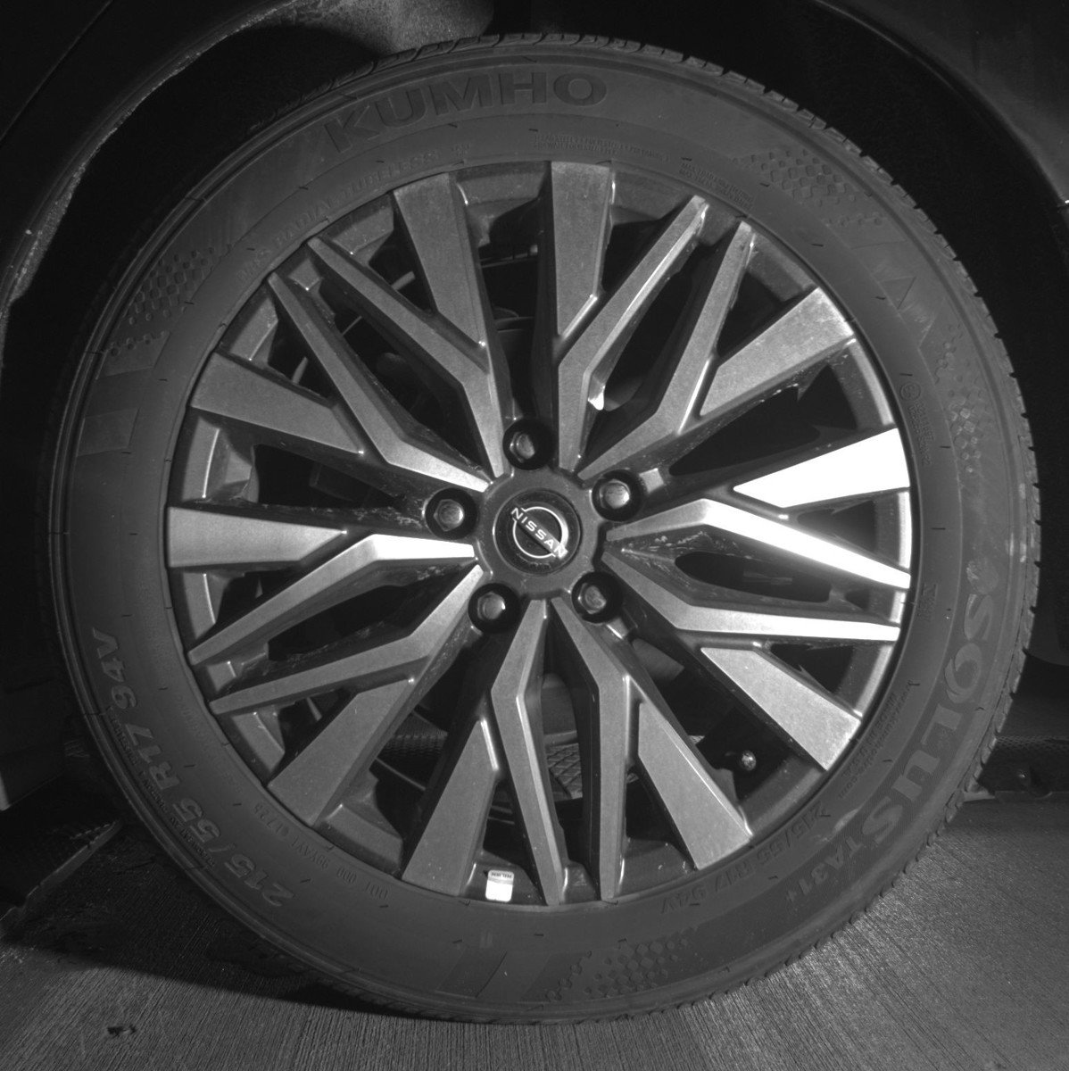 Used 2025 Nissan Altima 2.5 SV image 14