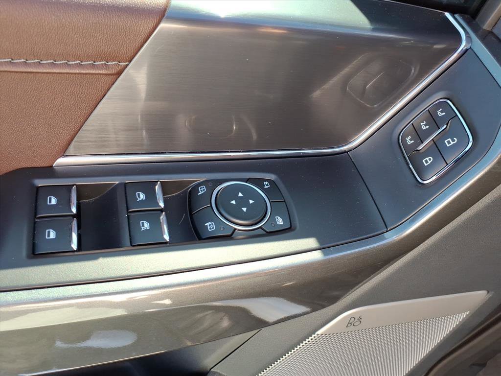 Used 2023 Ford F150 Lariat w/ Equipment Group 502A High image 26