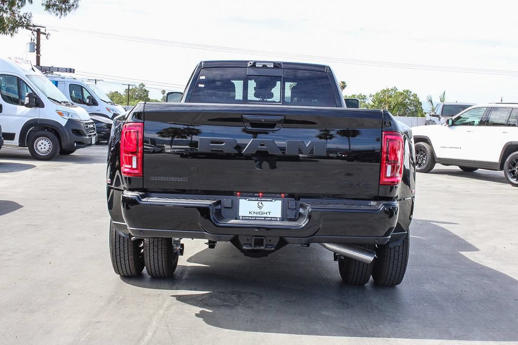 New 2026 RAM 3500 Big Horn AWD/4WD image 8
