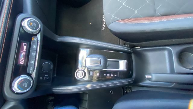 Used 2018 Nissan Kicks SR FWD image 23