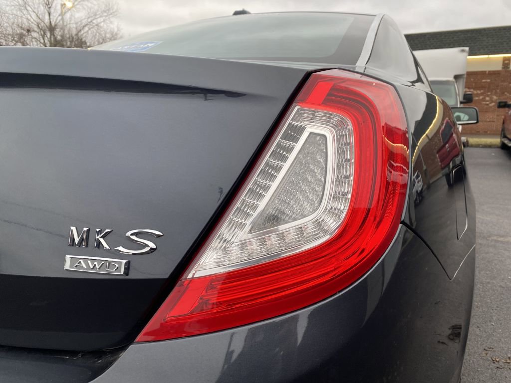 Used 2014 Lincoln MKS AWD w/ Equipment Group 101A image 24