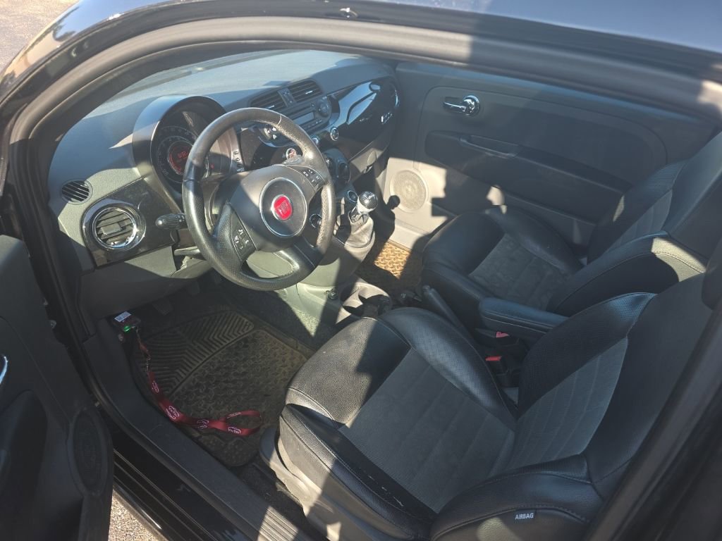 Used 2012 FIAT 500 Sport w/ Safety & Sound Pkg FWD image 6