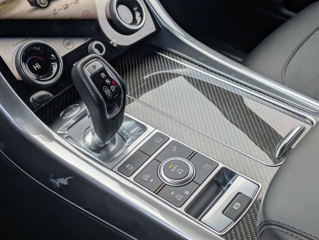 Used 2022 Land Rover Range Rover Sport SVR image 9