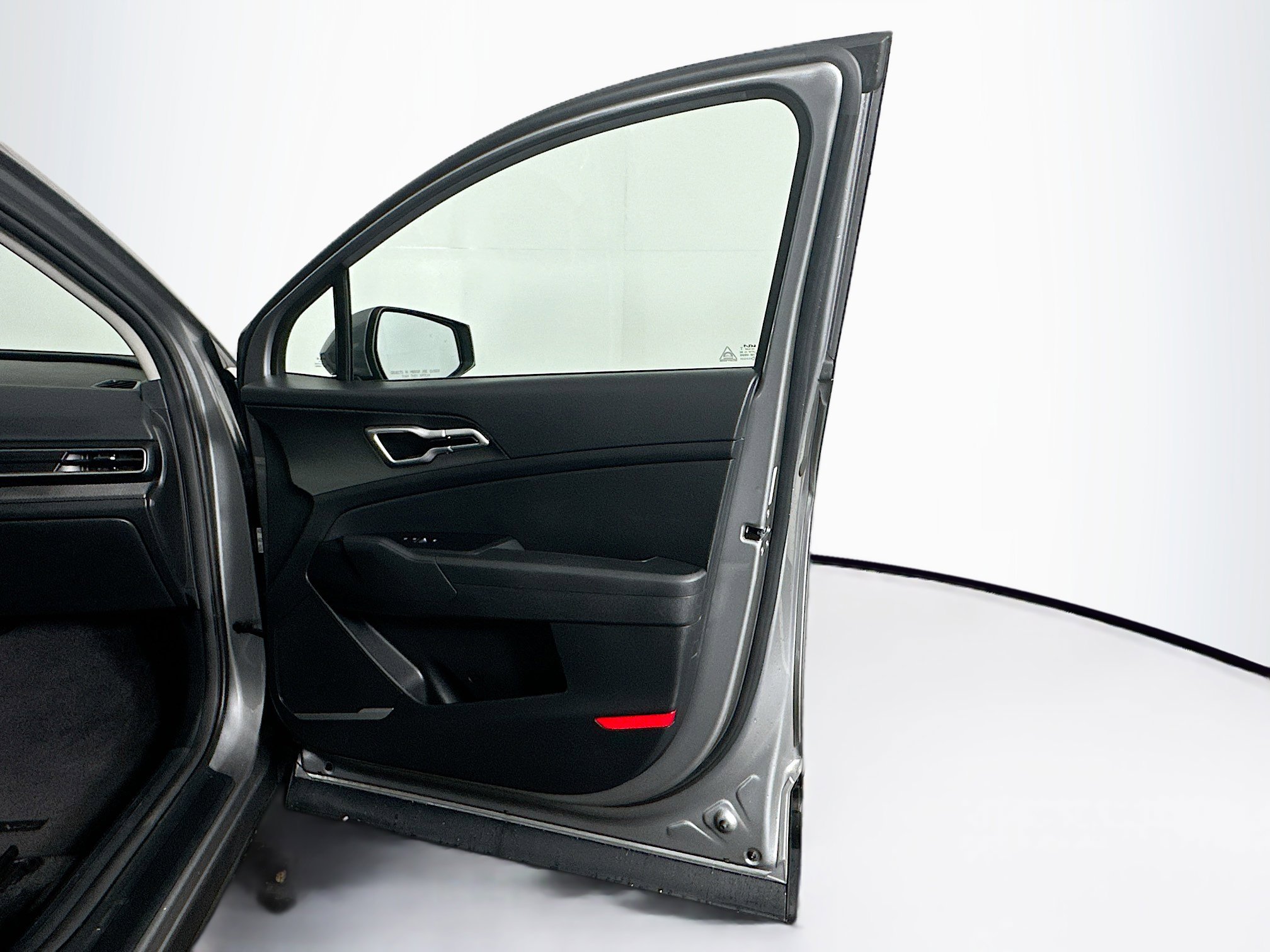 Used 2024 Kia Sportage LX image 31