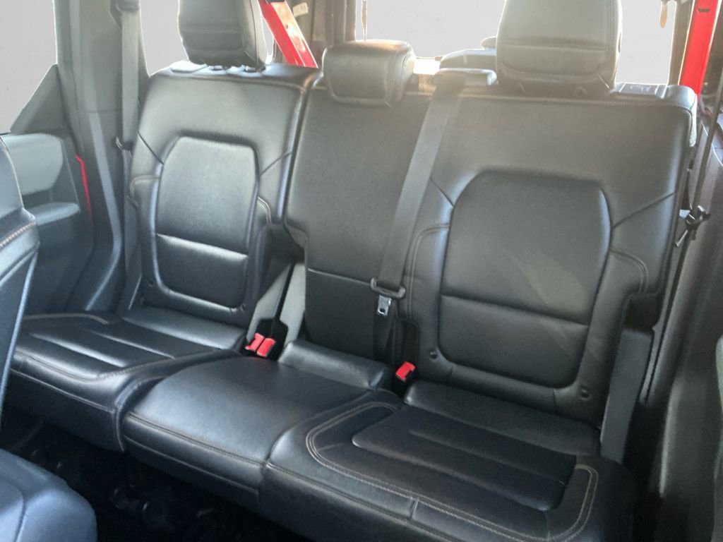 Used 2023 Ford Bronco Badlands w/ Sasquatch Package image 13