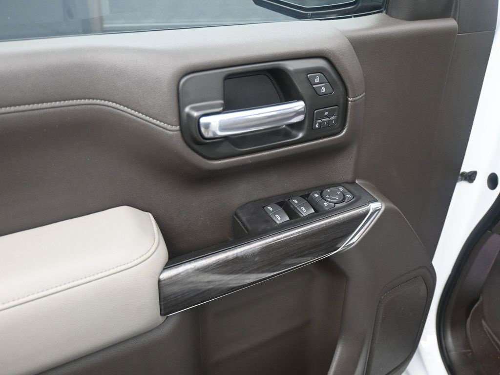 Used 2019 Chevrolet Silverado 1500 LTZ w/ LTZ Texas Edition image 8