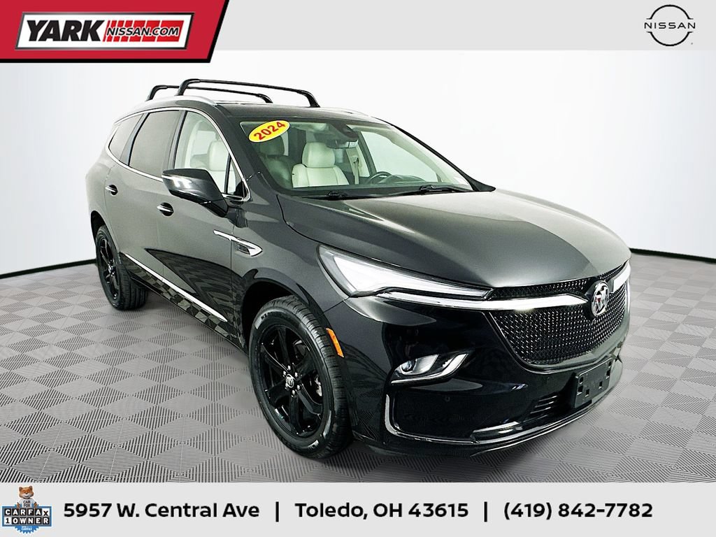 Used 2024 Buick Enclave Essence w/ Experience Buick Package