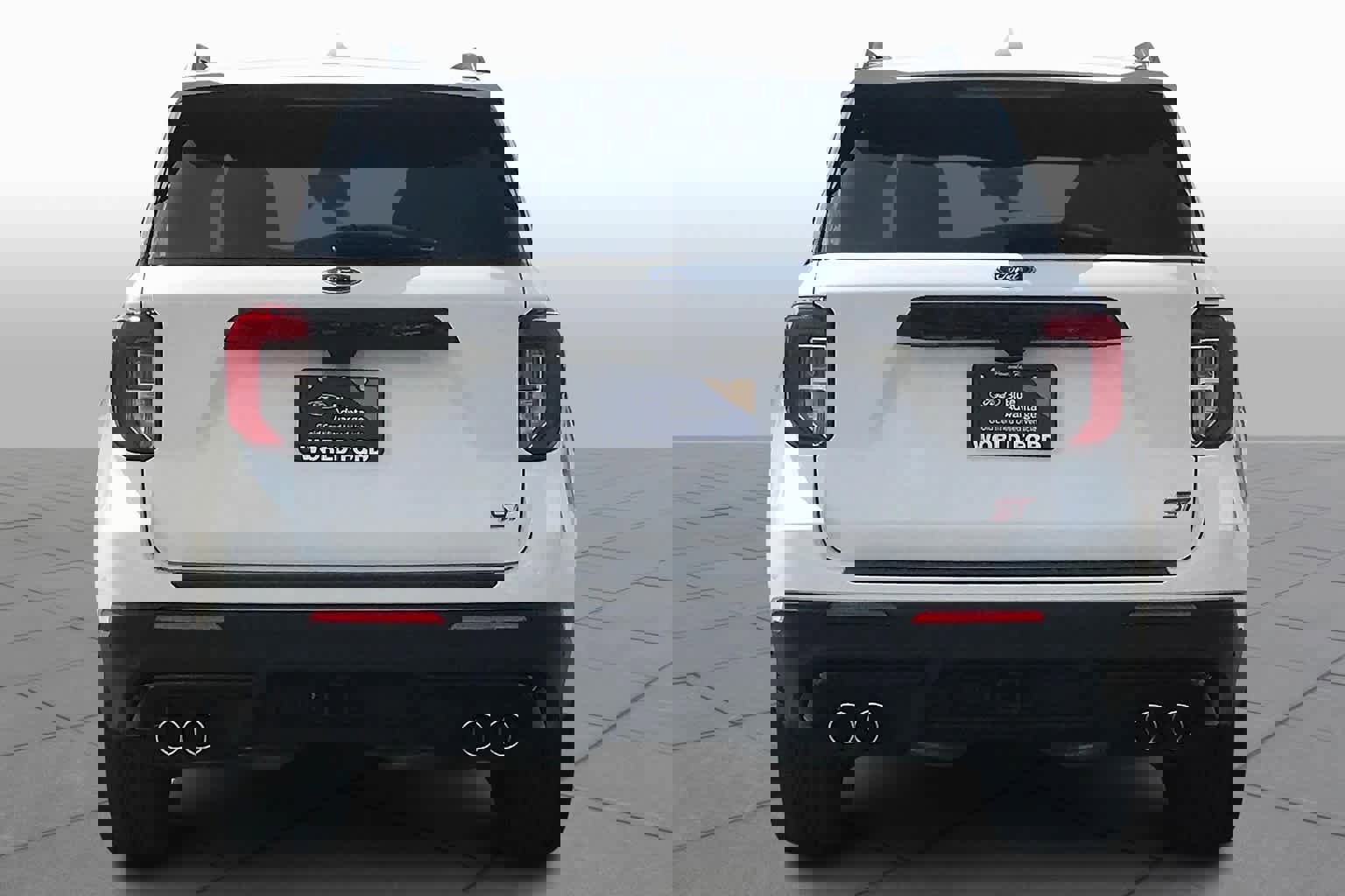 Used 2022 Ford Explorer ST w/ Equipment Group 401A image 4