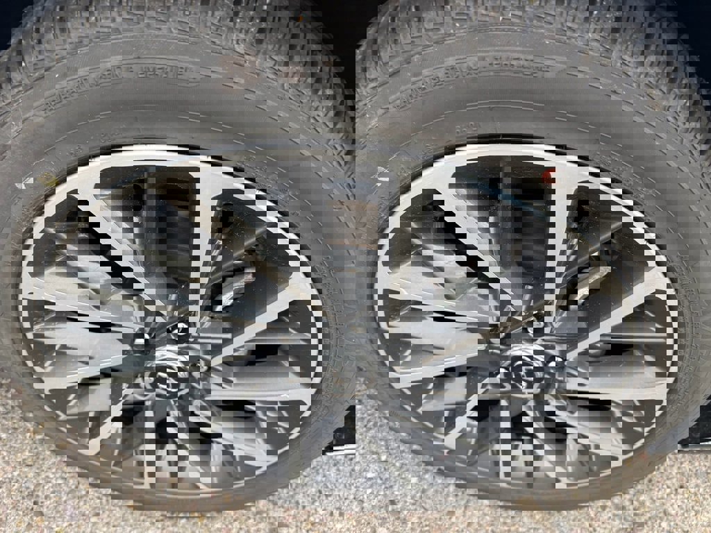 Used 2020 Hyundai Sonata Limited image 24