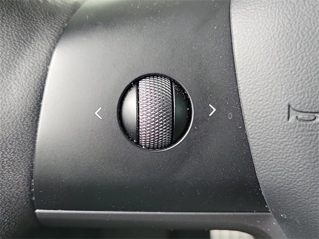 Used 2022 Tesla Model Y Performance image 8