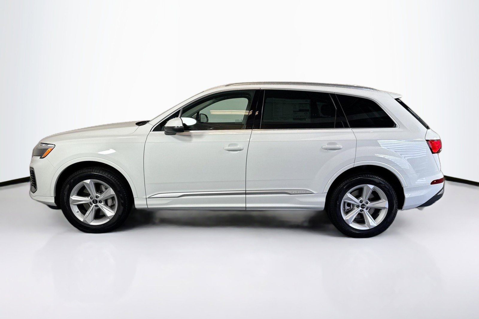 New 2026 Audi Q7 2.0T Premium image 8