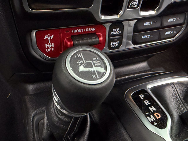 Used 2025 Jeep Gladiator Rubicon AWD/4WD image 30