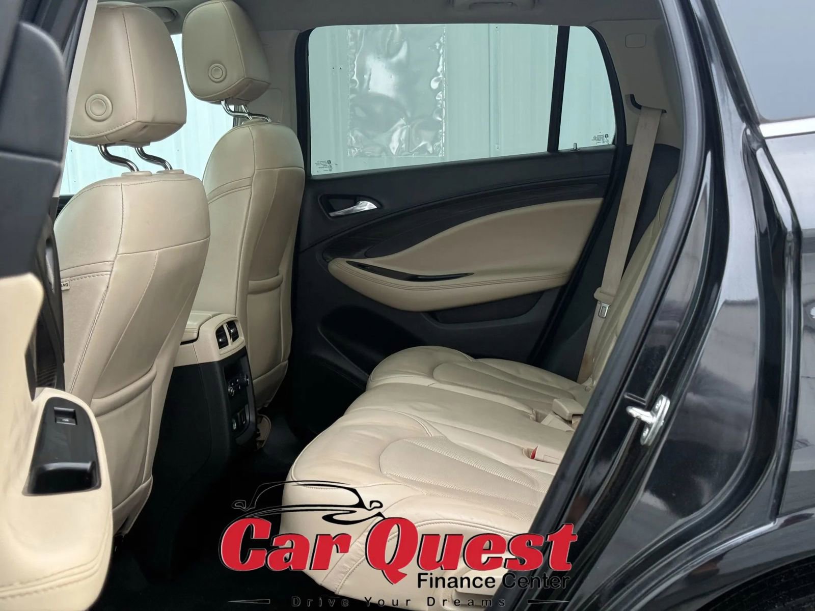 Used 2019 Buick Envision Essence image 12