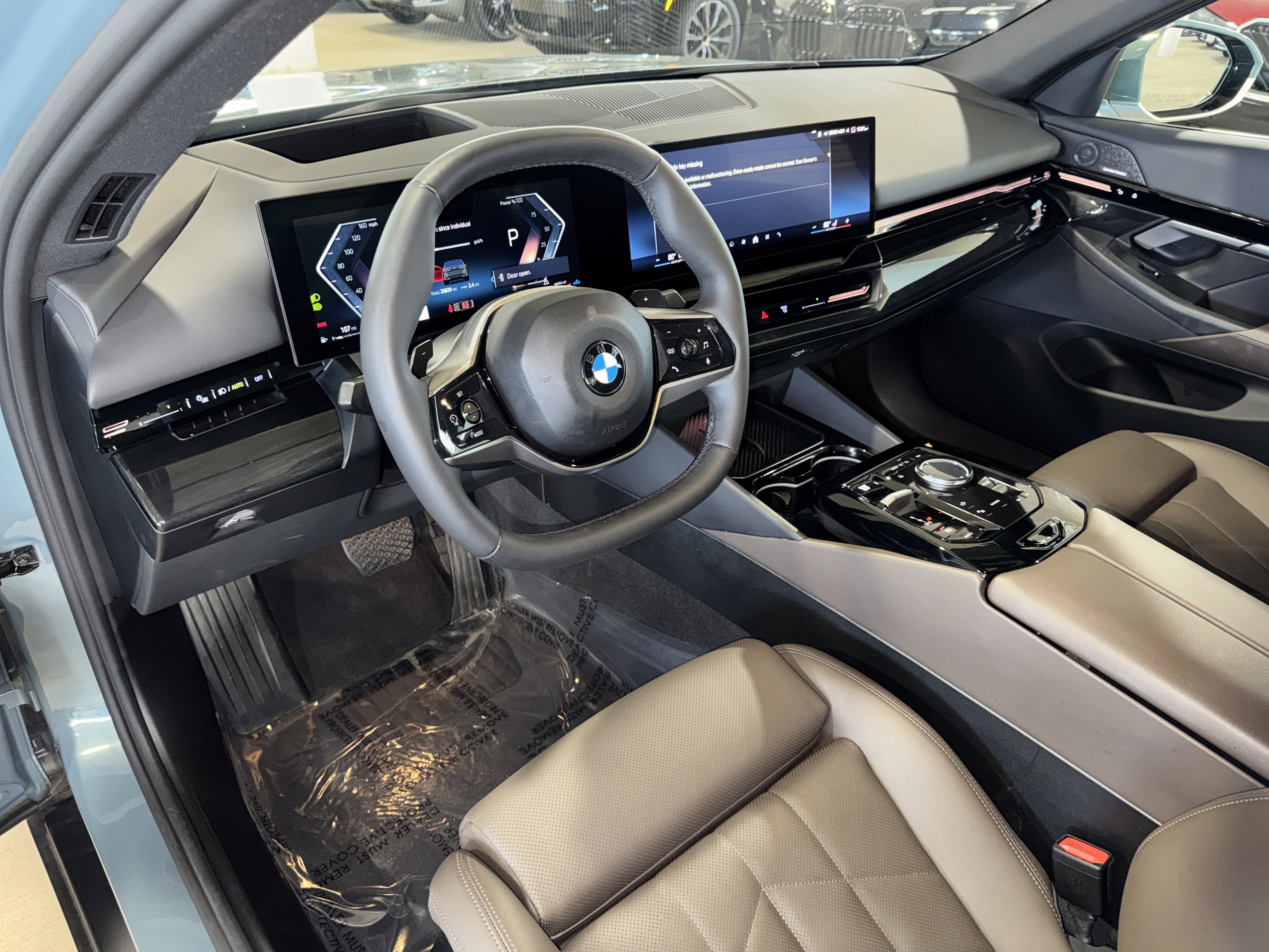 Certified 2025 BMW 530i image 20