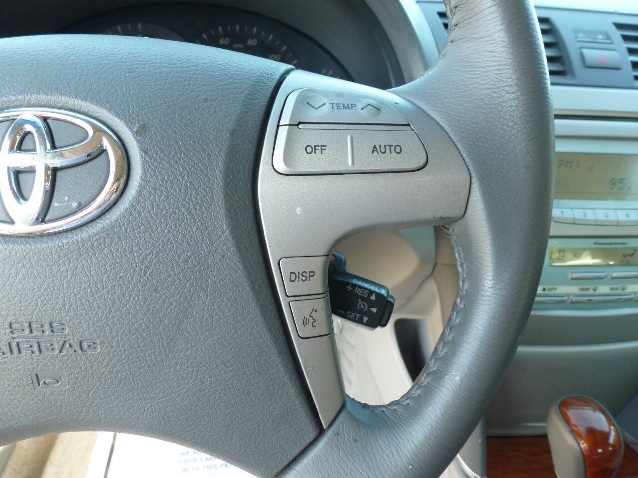 Used 2008 Toyota Camry XLE FWD image 22