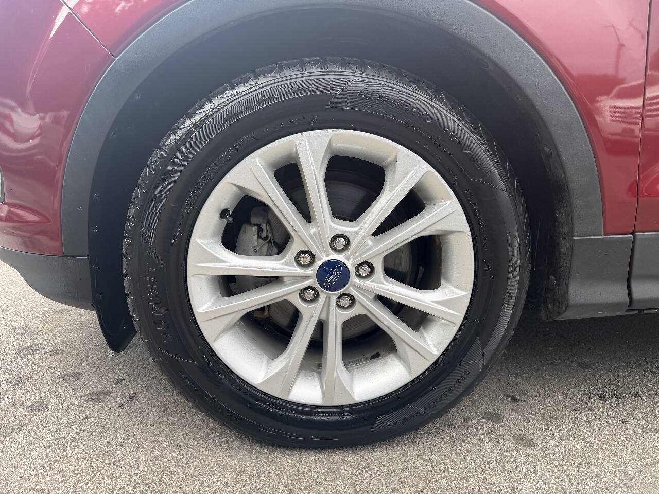 Used 2018 Ford Escape SE w/ SE Sync 3 Package FWD image 9