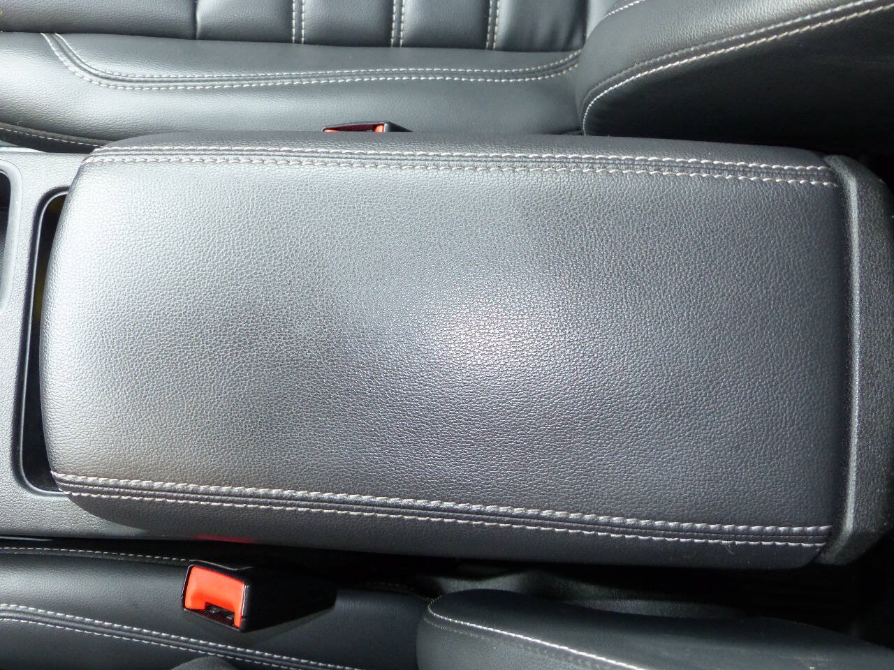Used 2019 Ford Escape SEL AWD/4WD image 48