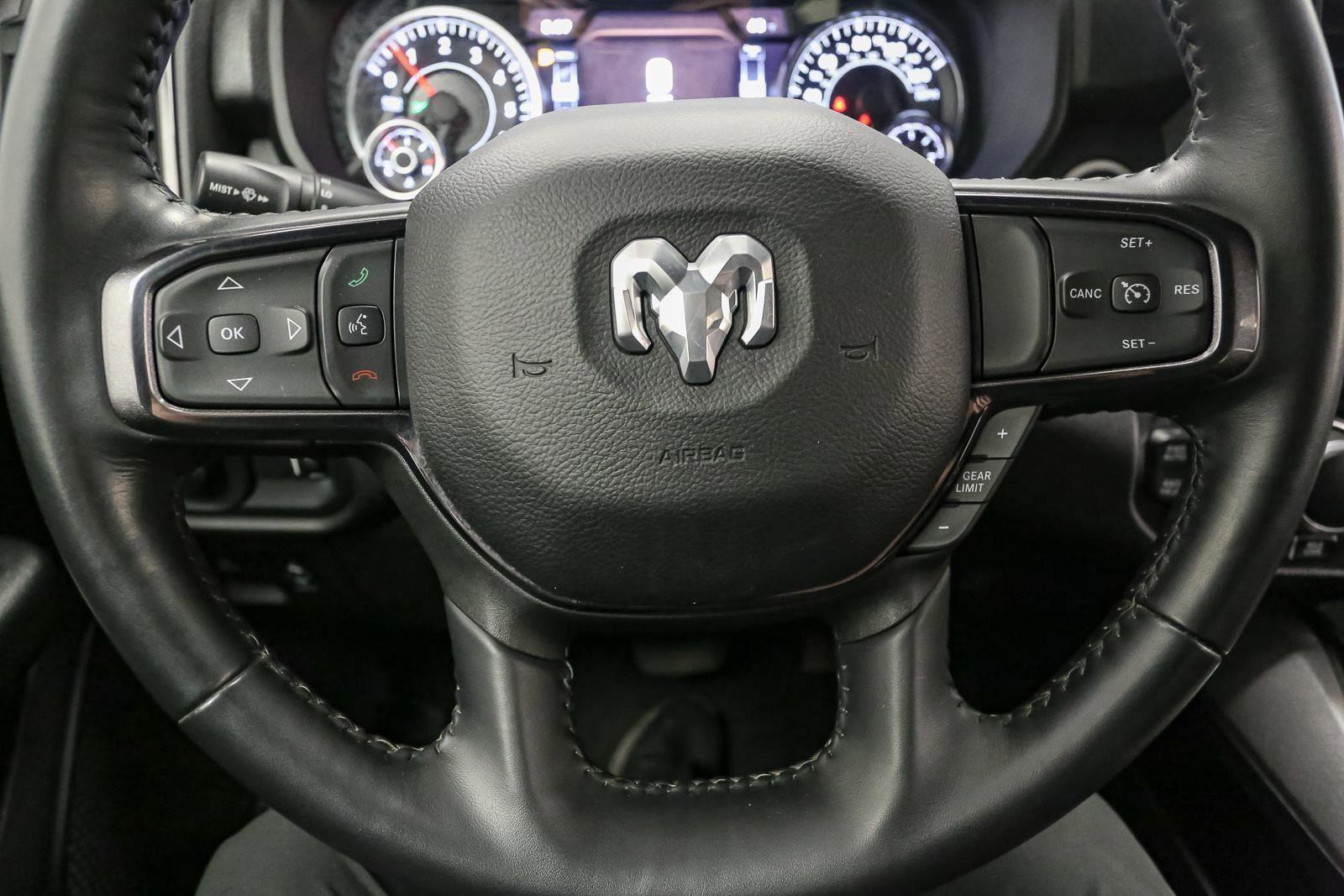 Used 2022 RAM 1500 Big Horn w/ Built-to-serve Edition AWD/4WD image 41
