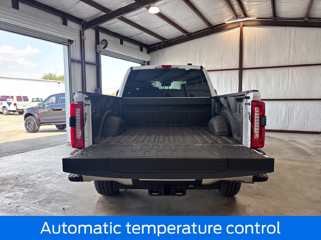 New 2026 Ford F250 Lariat w/ FX4 Off-Road Package AWD/4WD image 18