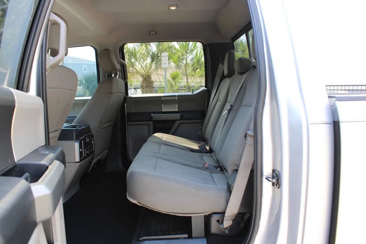 Used 2018 Ford F250 XLT w/ XLT Premium Package AWD/4WD image 8