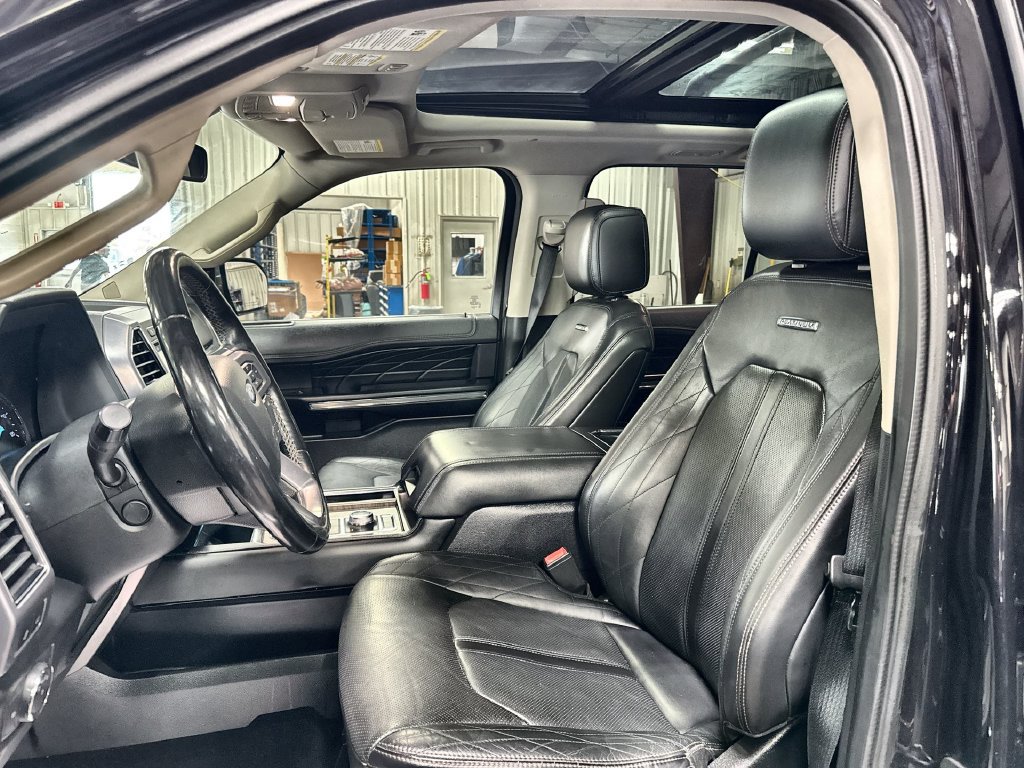 Used 2019 Ford Expedition Max Platinum AWD/4WD image 12