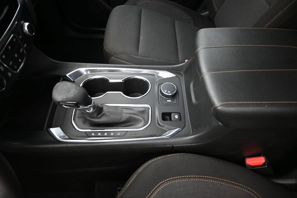 Used 2021 Chevrolet Traverse LS FWD image 20