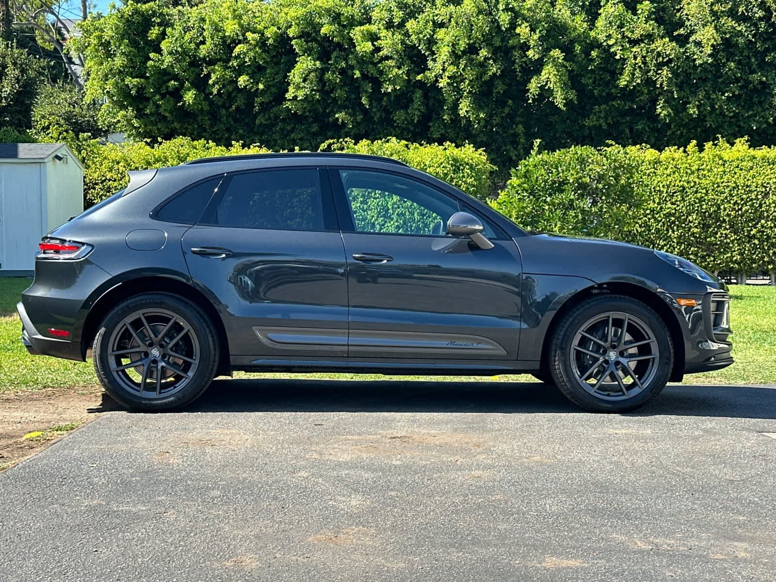 New 2026 Porsche Macan Turbo AWD/4WD image 9