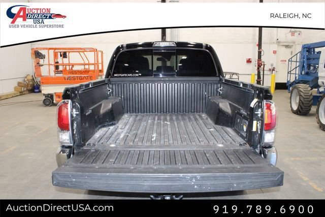 Used 2021 Toyota Tacoma TRD Off-Road AWD/4WD image 14