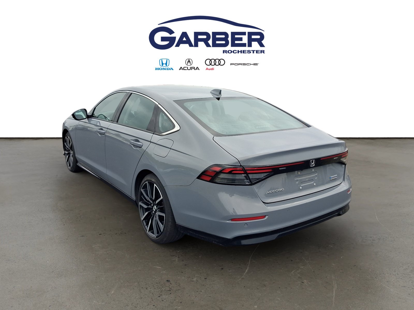 Used 2024 Honda Accord Touring image 3