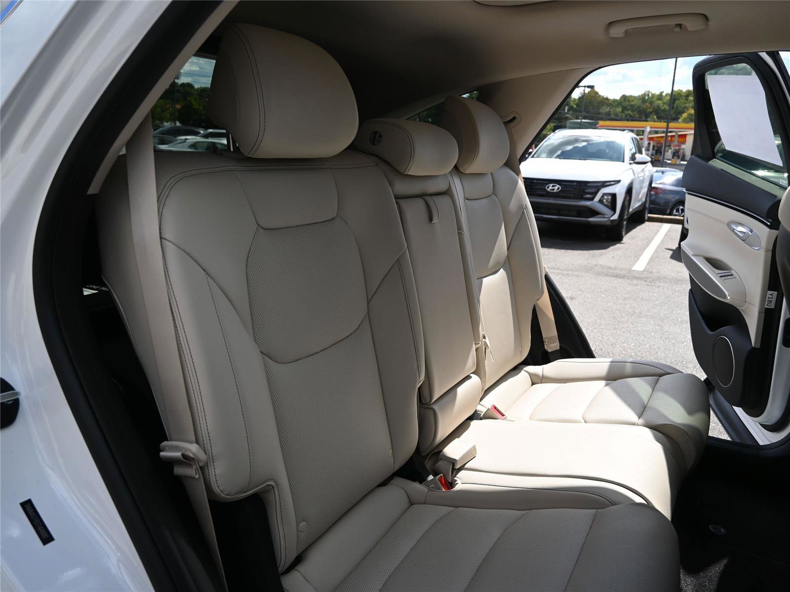 New 2026 Genesis GV70 2.5T Select image 28