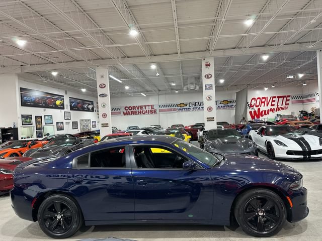 Used 2015 Dodge Charger SE w/ Sport Appearance Group RWD image 5