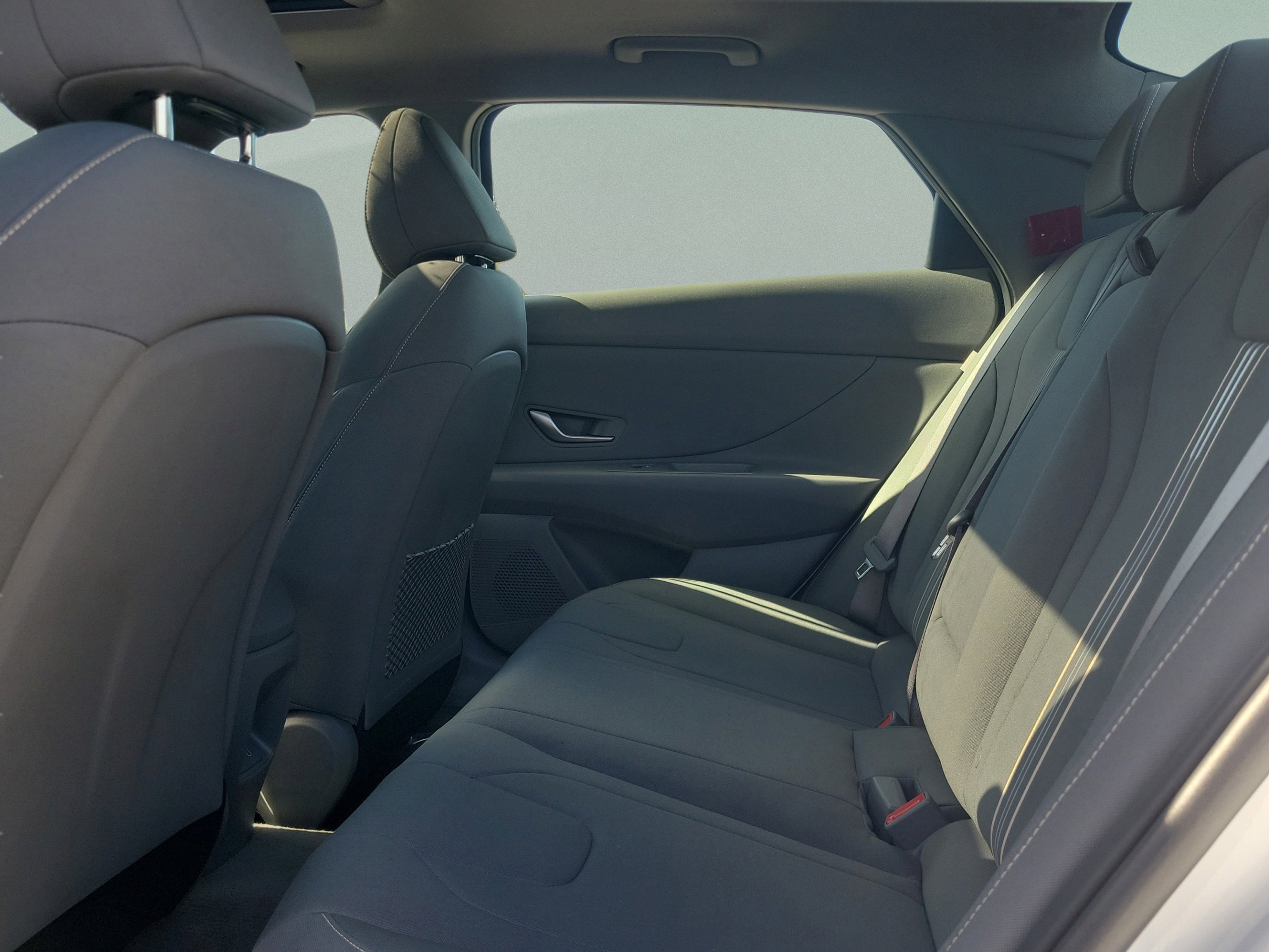 New 2026 Hyundai Elantra SEL Sport Premium FWD image 10