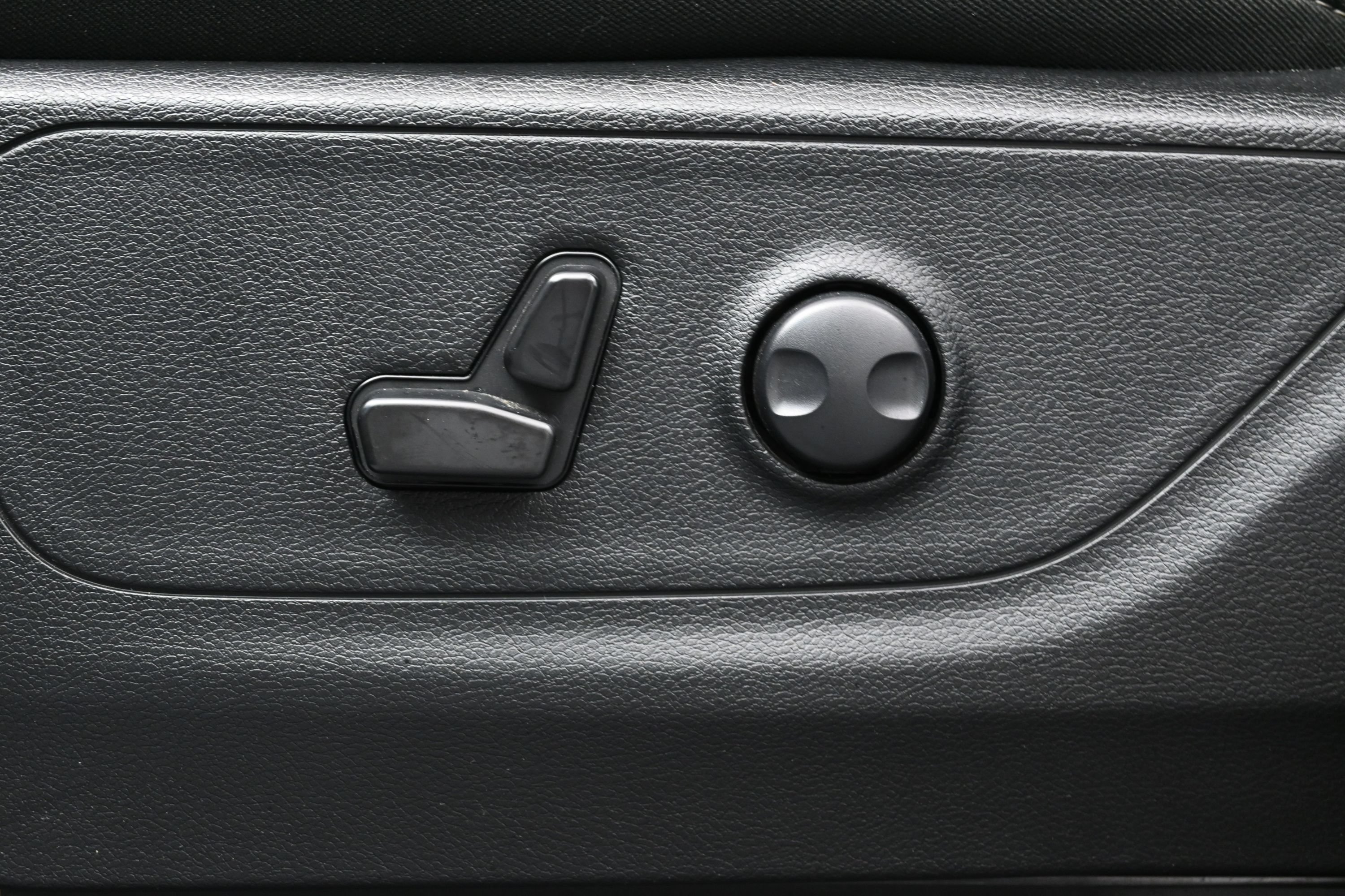 Used 2023 RAM 1500 Big Horn AWD/4WD image 10