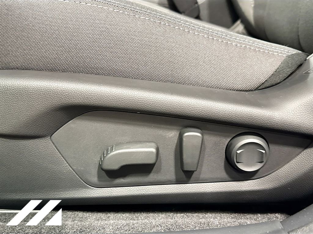 New 2026 Subaru Crosstrek 2.0i Premium AWD/4WD image 19