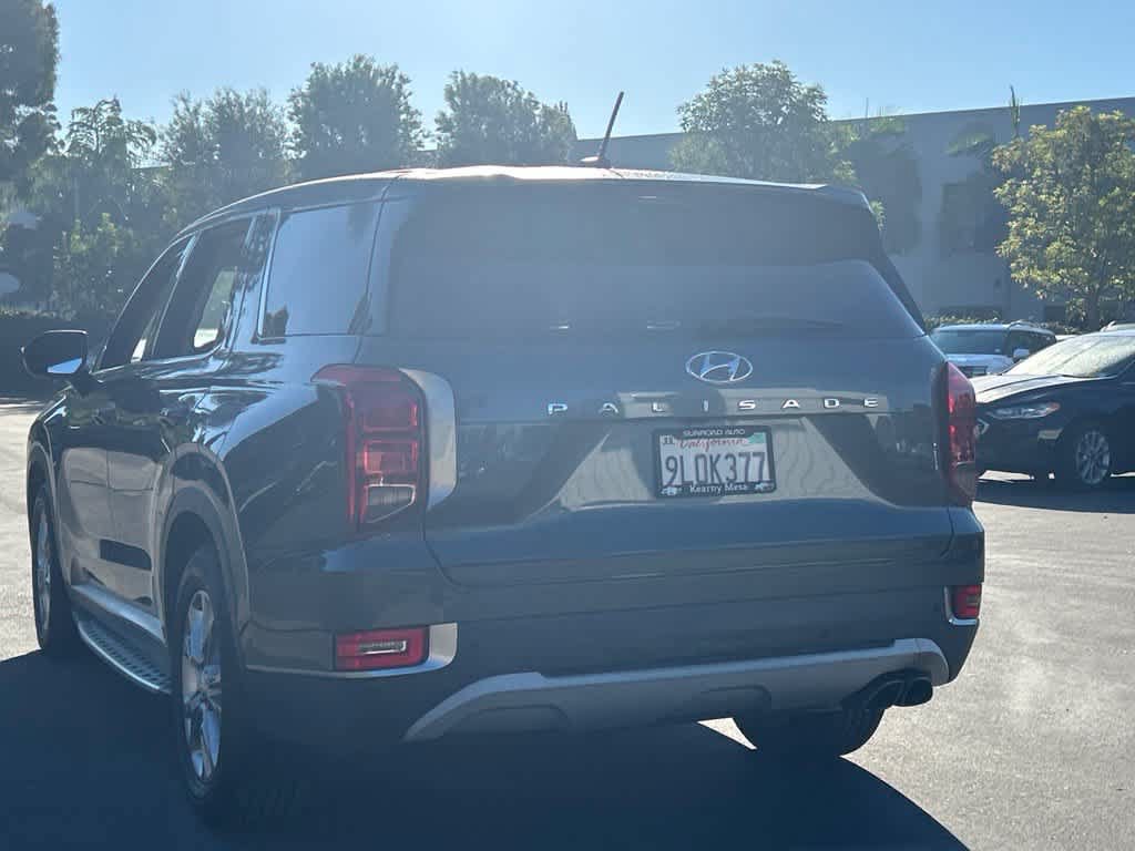 Used 2022 Hyundai Palisade SE FWD image 3