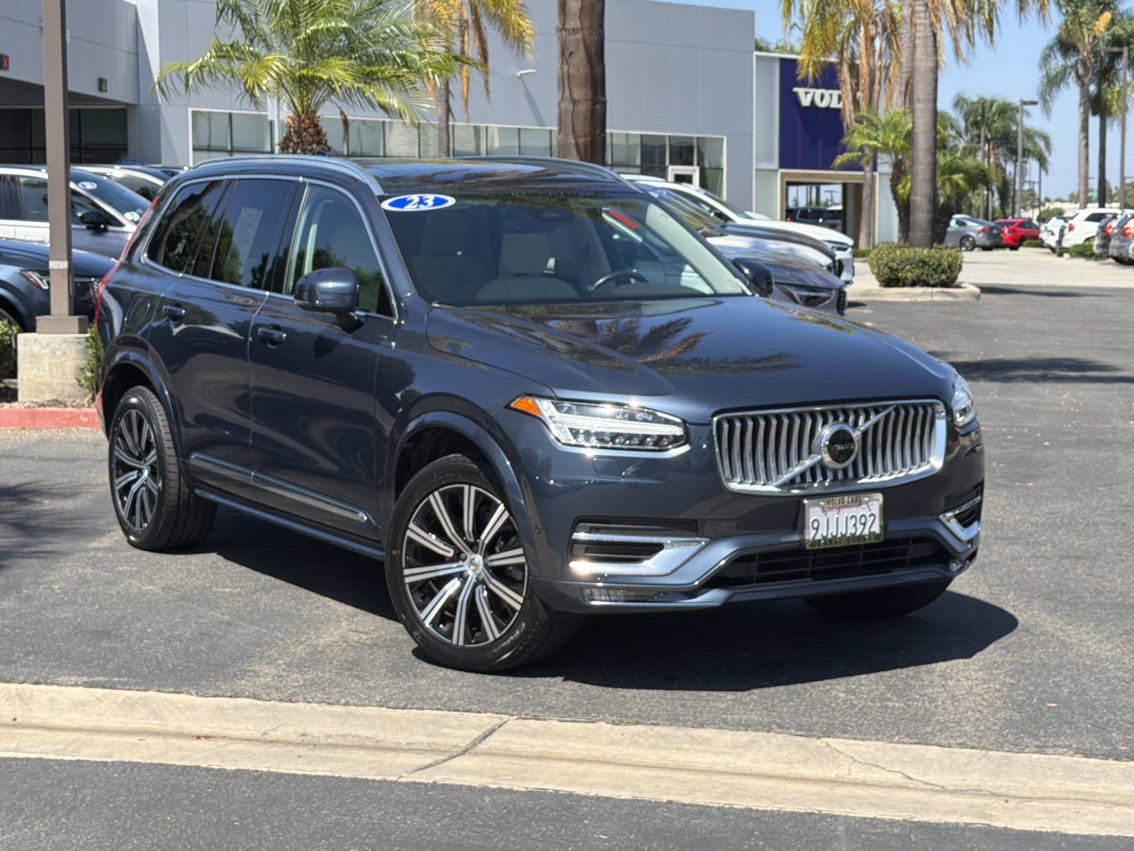Certified 2023 Volvo XC90 B6 Plus AWD/4WD image 1