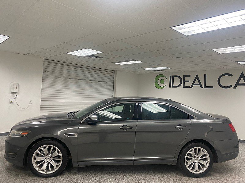 Used 2017 Ford Taurus Limited w/ Driver Assist Package image 8