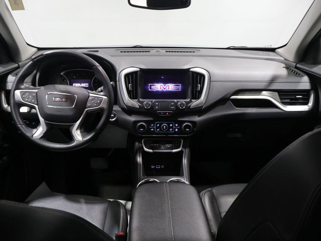Used 2024 GMC Terrain SLT AWD/4WD image 17