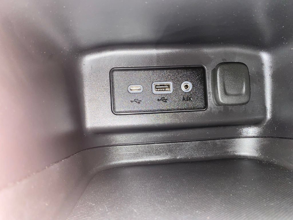 Used 2024 Chevrolet Equinox LS w/ LS Convenience Package AWD/4WD image 17
