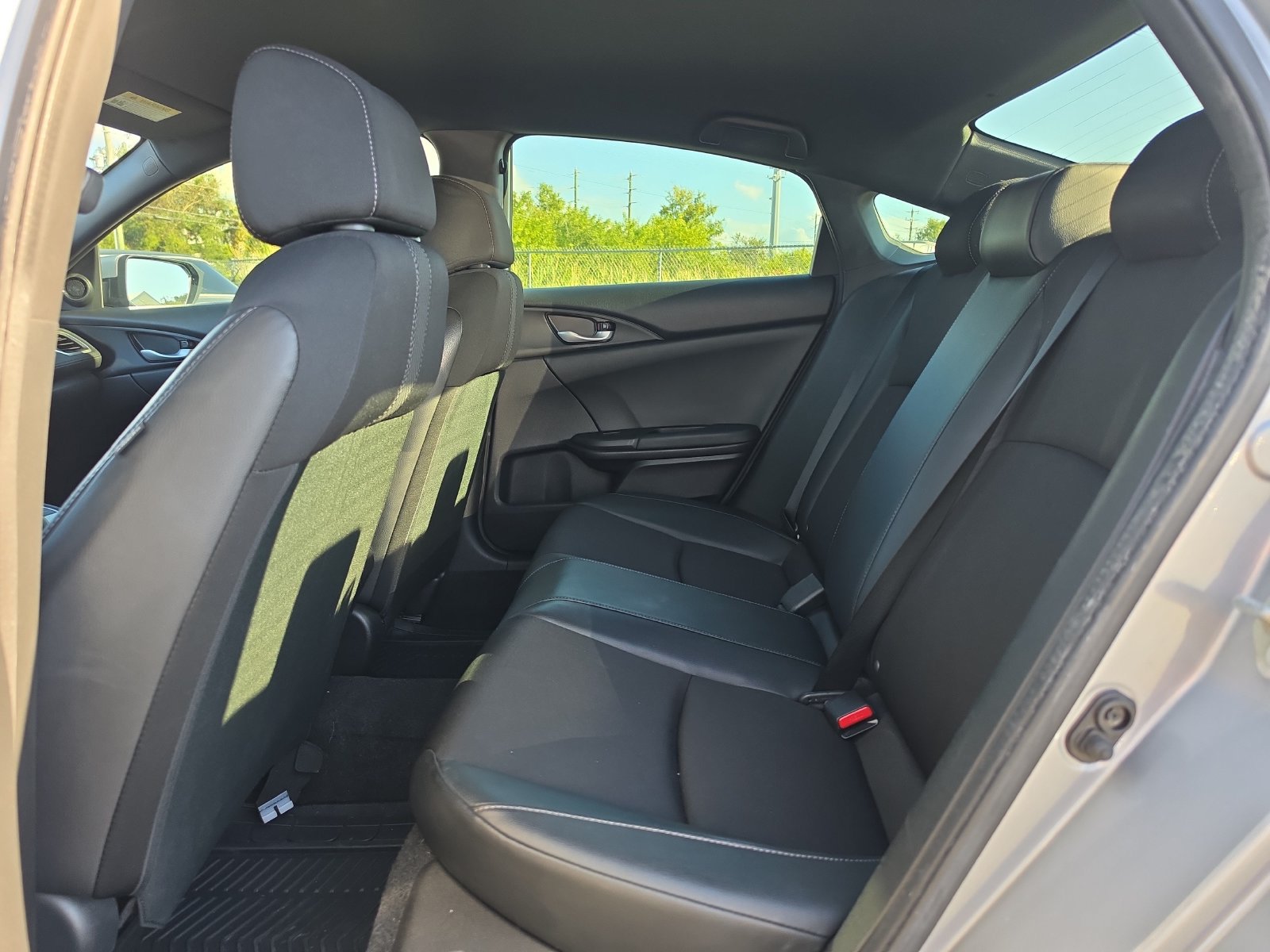 Used 2020 Honda Civic Sport image 13