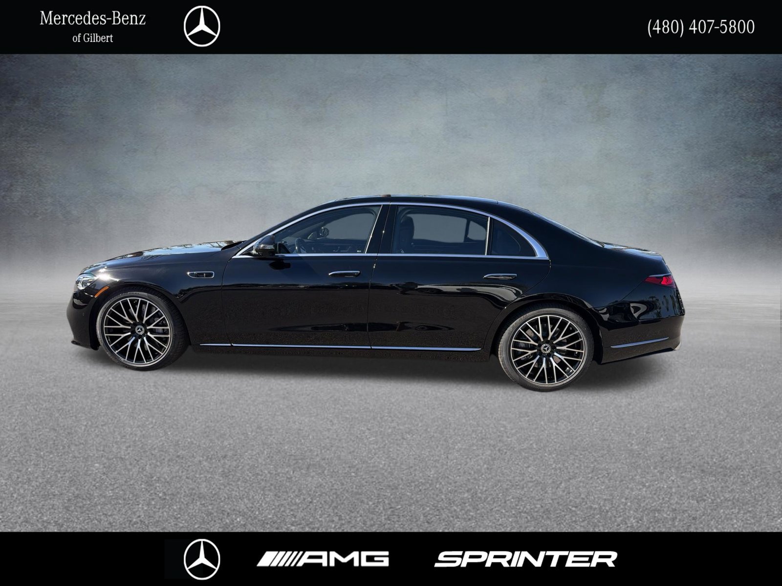 New 2027 Mercedes-Benz S 580 4MATIC Sedan image 3