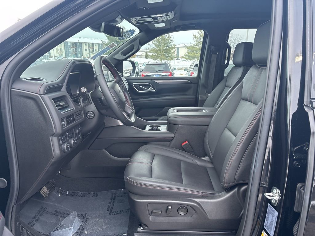 Used 2024 Chevrolet Suburban RST w/ Sport Performance Package image 15