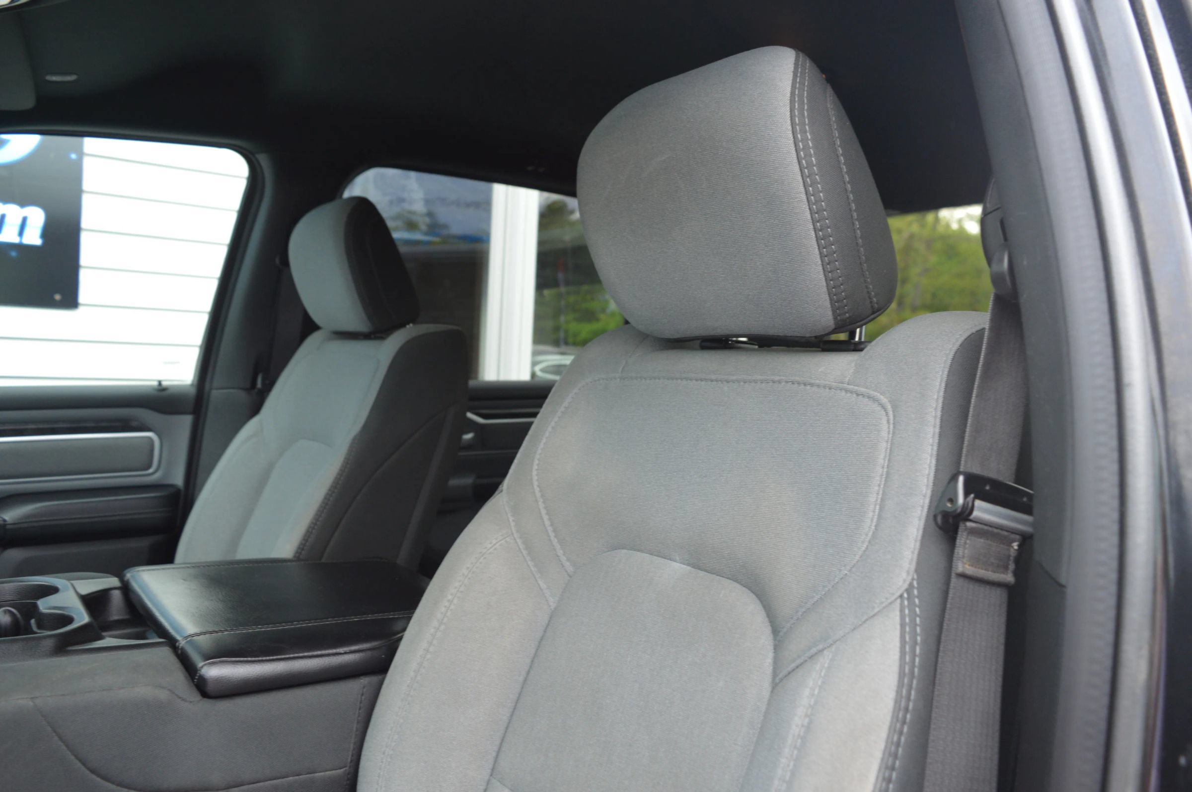 Used 2022 RAM 1500 Big Horn AWD/4WD image 11