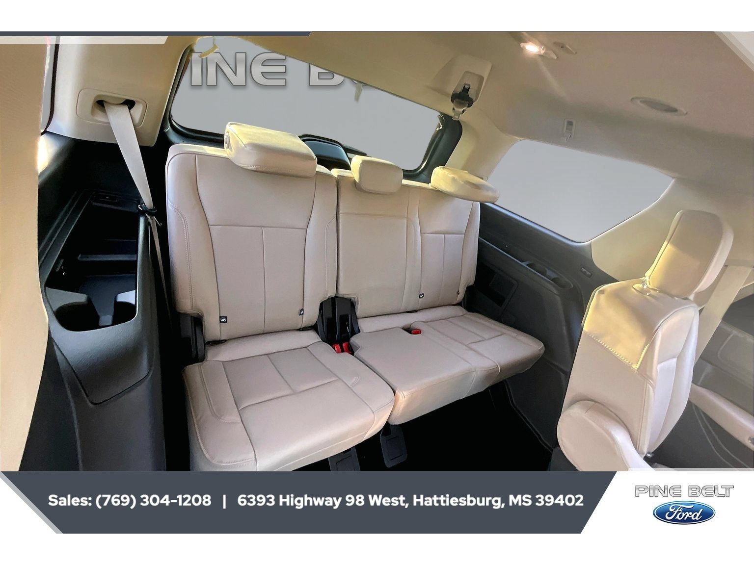 Used 2024 Ford Expedition XLT RWD image 21