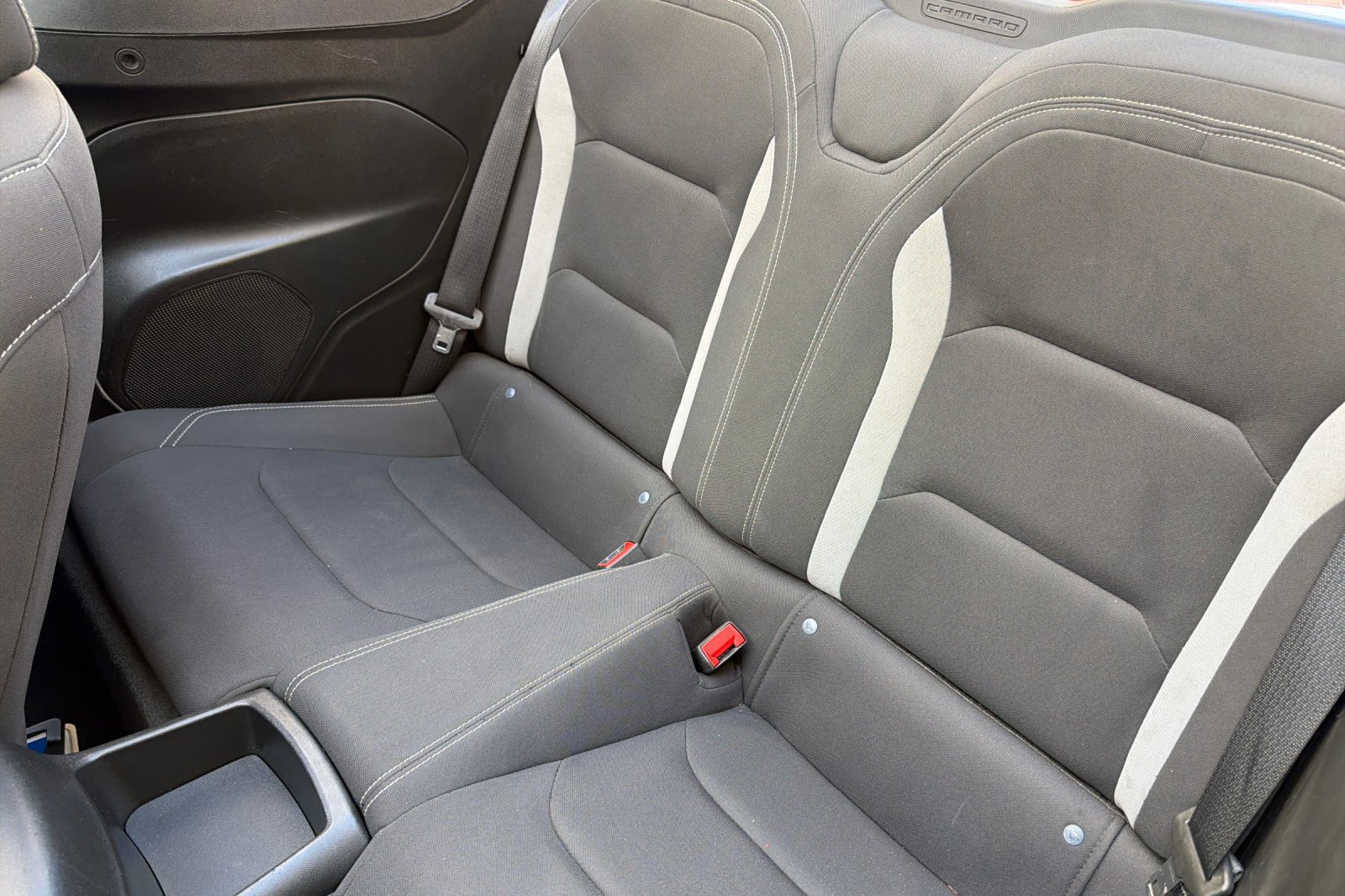 Used 2023 Chevrolet Camaro LT RWD image 14