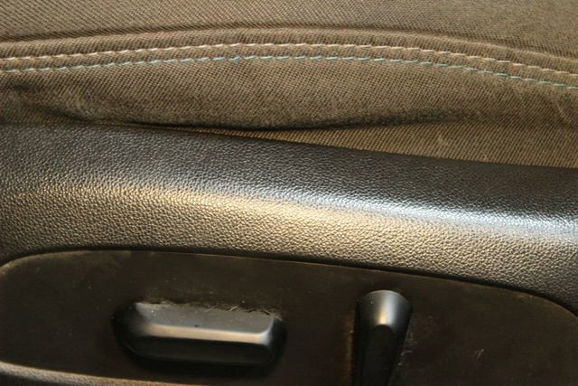 Used 2017 Chevrolet Cruze LT image 16