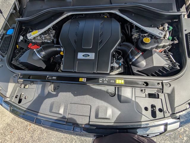 Used 2023 Land Rover Range Rover SE AWD/4WD image 26