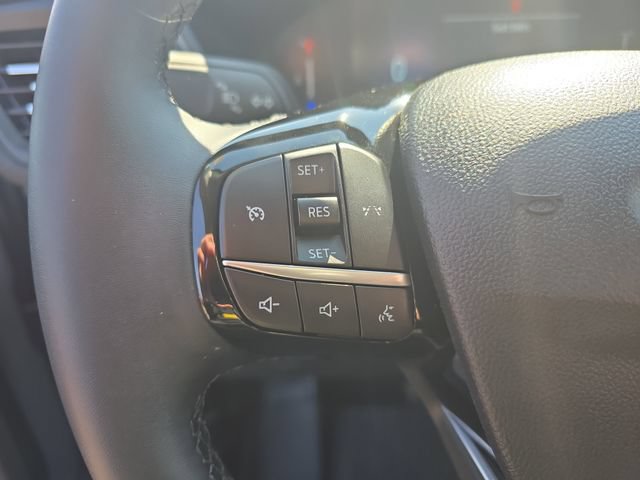 Certified 2023 Ford Escape Active AWD/4WD image 18