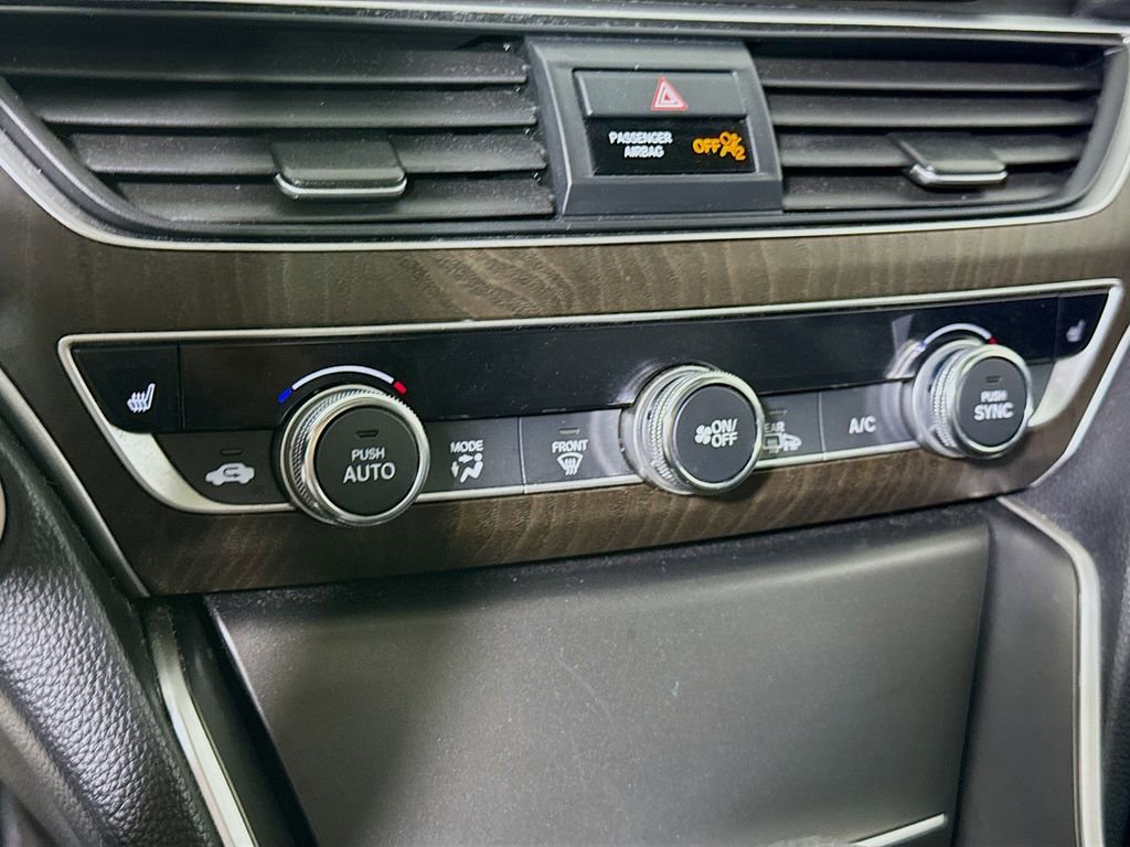 Used 2018 Honda Accord EX image 7