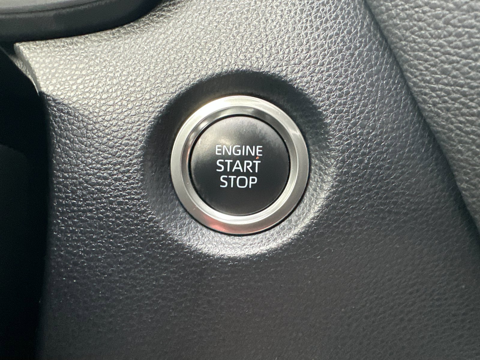 Used 2025 Toyota Corolla XSE image 22